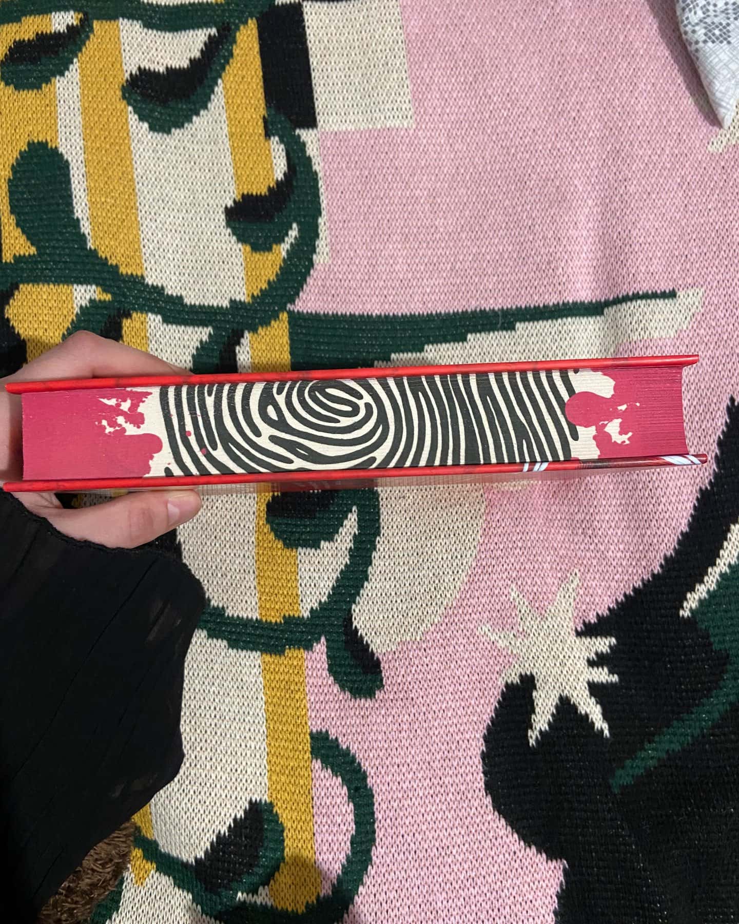 Хороша дівчинка, зіпсована кров-Голлі Джексон