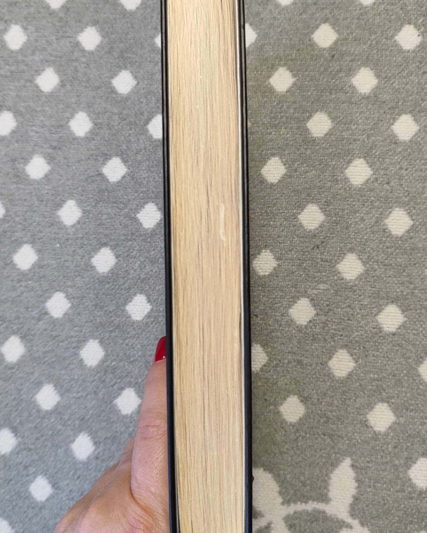 Ніколи не бреши-Фріда Мак-Фадден