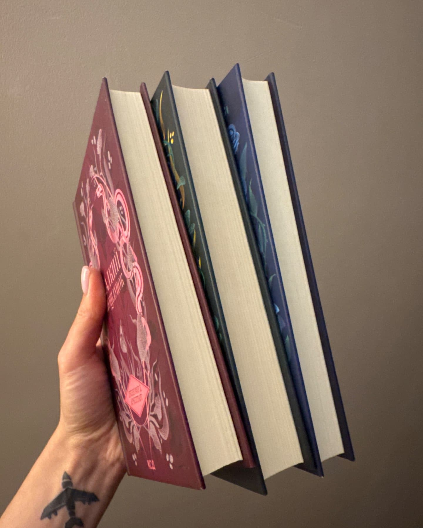 Палкий поцілунок. Книга 1, Крижаний дотик. Книга 2, До останнього подиху. Книга 3-Дженніфер Л. Арментраут